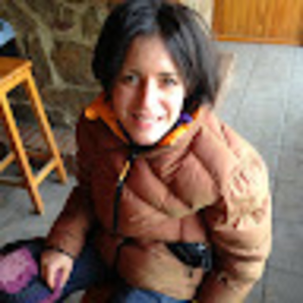 Meet your Posher, Alejandra